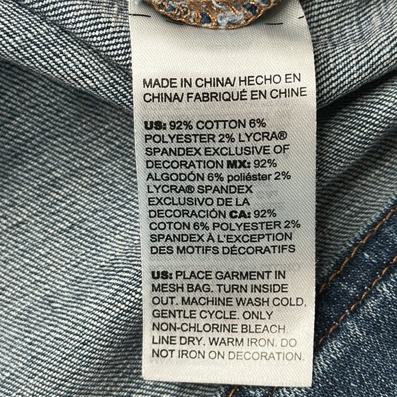 CHICO’S Classic American Flag Denim Stars and Stripes Jacket  Size 0 - US 4/6 - Picture 12 of 16